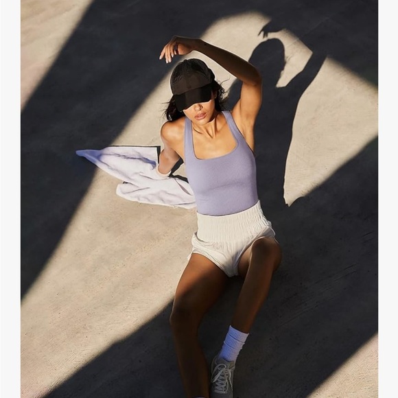 NWT  Sports Bra Ribbed Seamless Wirefree Padded Long Tank Tops Square Neck Large - Picture 5 of 8